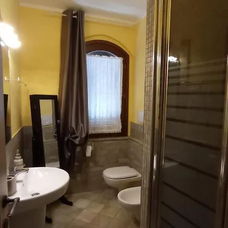 Casa Matrea Con Box Privato サンタ・テレーザ・ガッルーラ