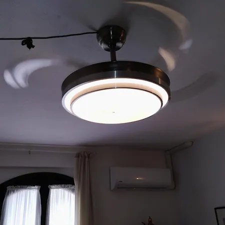 Casa Matrea Con Box Privato * サンタ・テレーザ・ガッルーラ